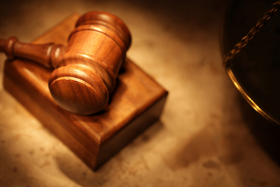 上海刑事辯護律師視角：經偵部門管轄的經濟犯罪種類剖析