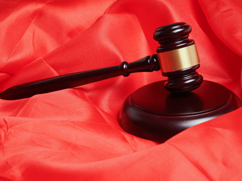 上海拐賣案律師賣掉自己孩子，最終沒得到錢，
