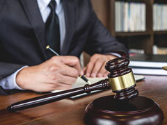 <b>上海刑事律師解讀：借錢不還達到哪些金額能構成詐騙罪</b>